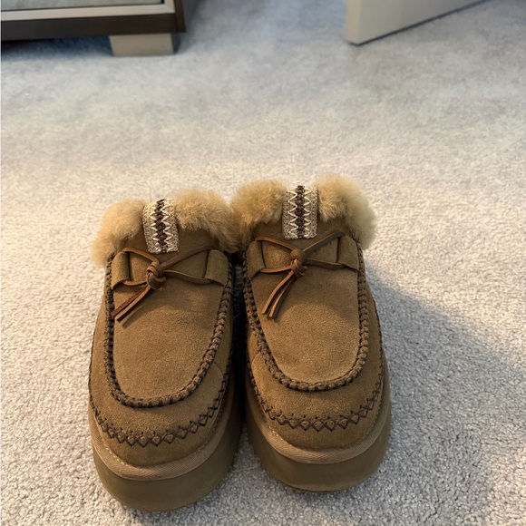 UGG Shoes - UGG Women's Disquette Alpine slippers in the Hickory color.